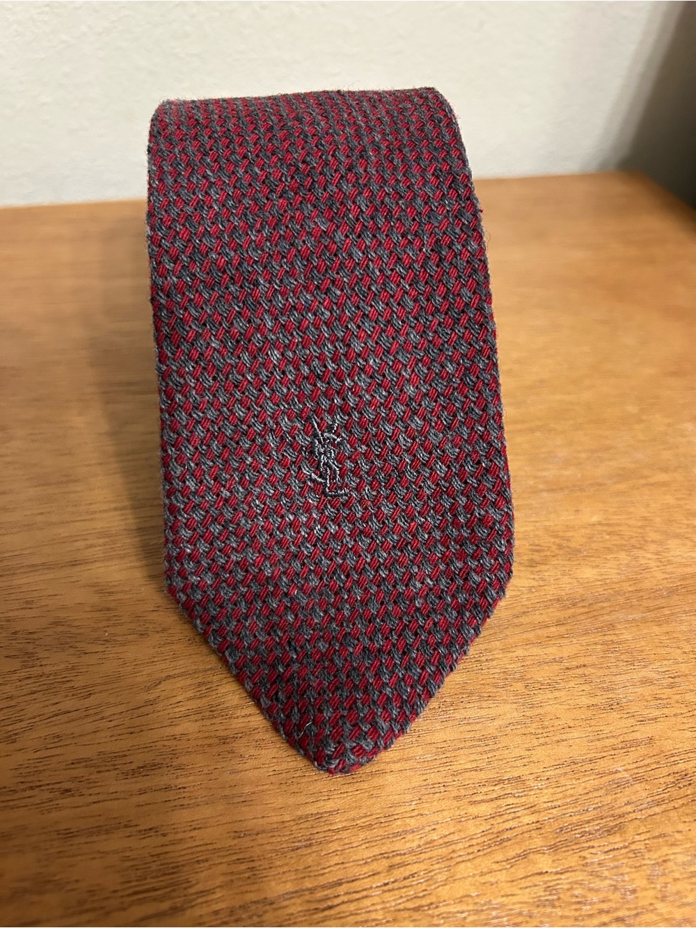 Yves Saint Laurent Red and Gray Woven Silk Tie